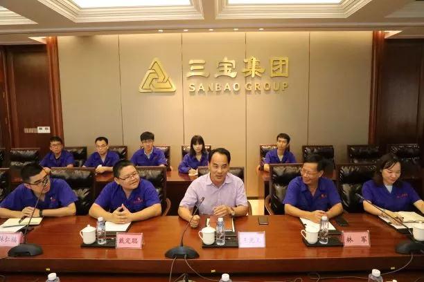 稅企共建話黨建，減稅降費(fèi)促發(fā)展