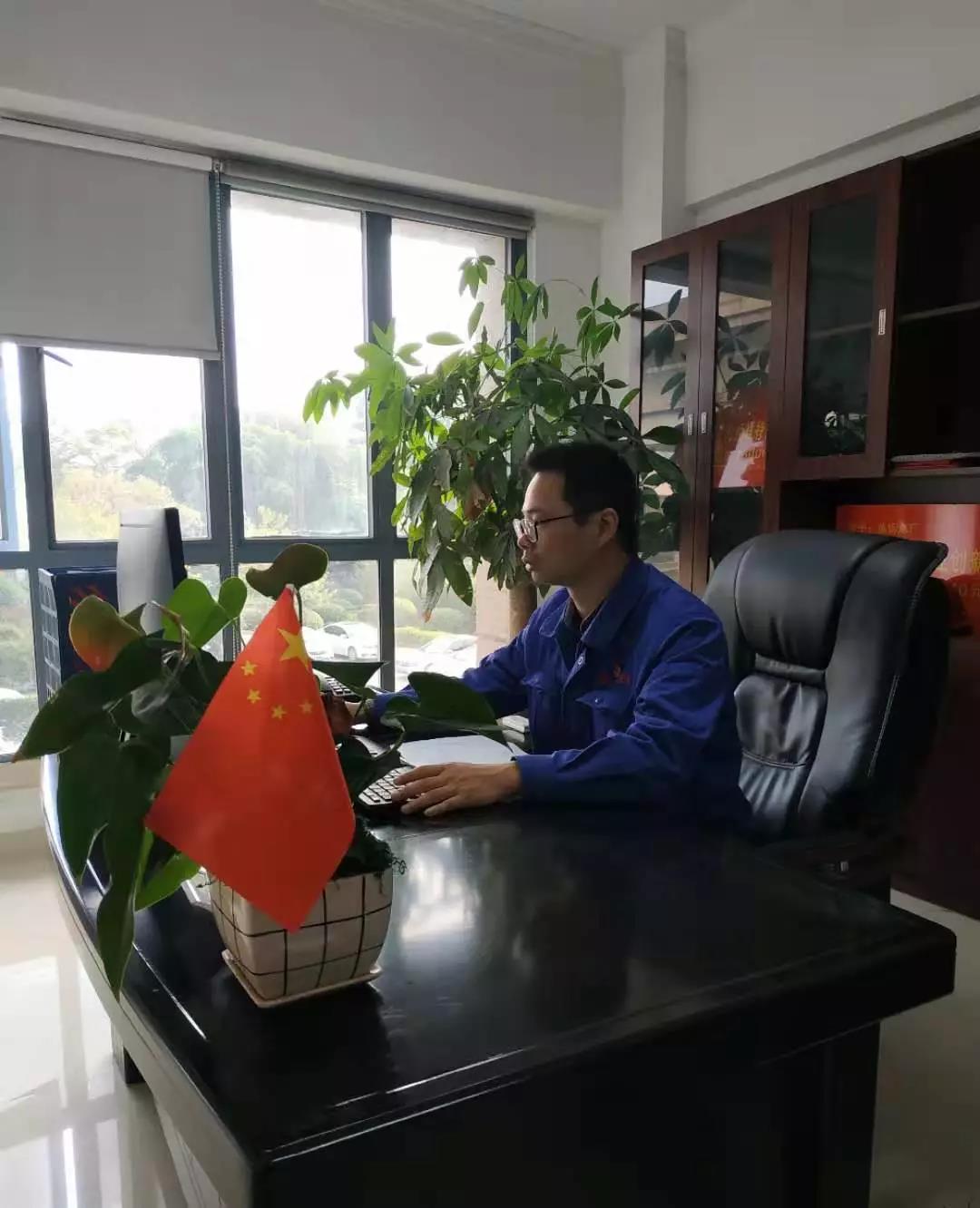 黨員立潮頭，領(lǐng)跑當(dāng)先鋒之三十二｜張盛梁：盛五煉之棟梁